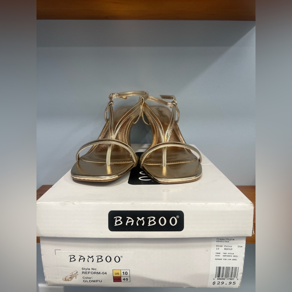 BAMBOO NIB Shiny Metallic Gold Square Toe Low Skinny Heels Buckle Strap SIZE 10